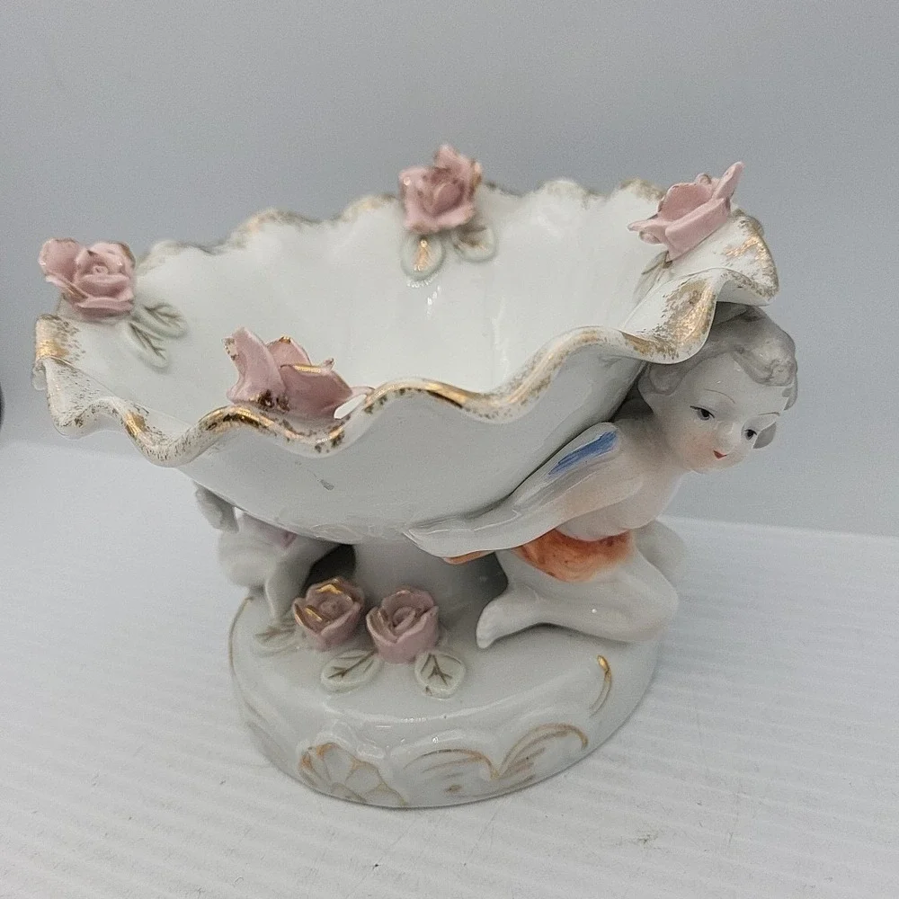 Vintage Ucagco Bisque Cherubs Holding Bowl Hand Painted 5.5